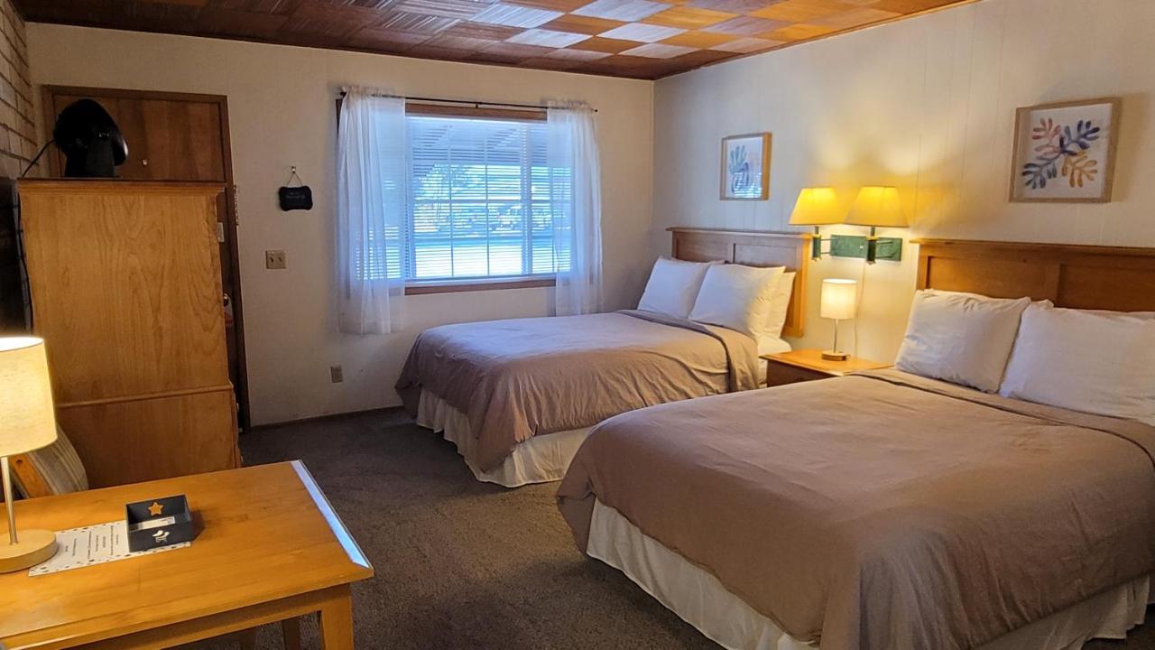 Moonlight Resort Suites & Sleeps Hoodsport Exterior foto